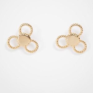 set! 🖤 Ann Taylor Gold Clover Necklace & Earrings